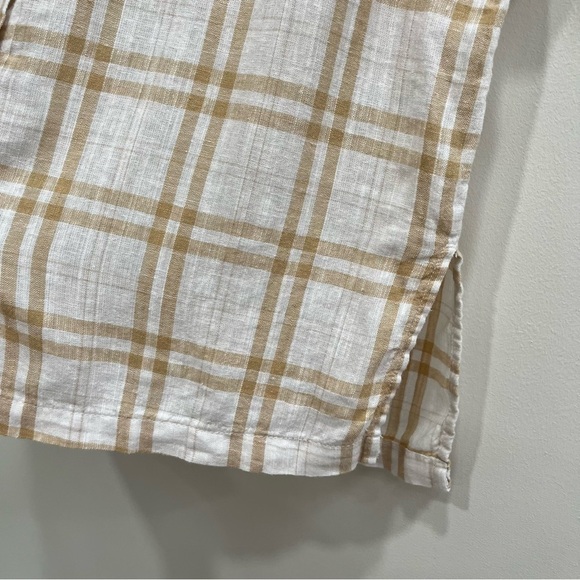 AE oversized boyfriend resort shirt in tan button front size small - Picture 6 of 11